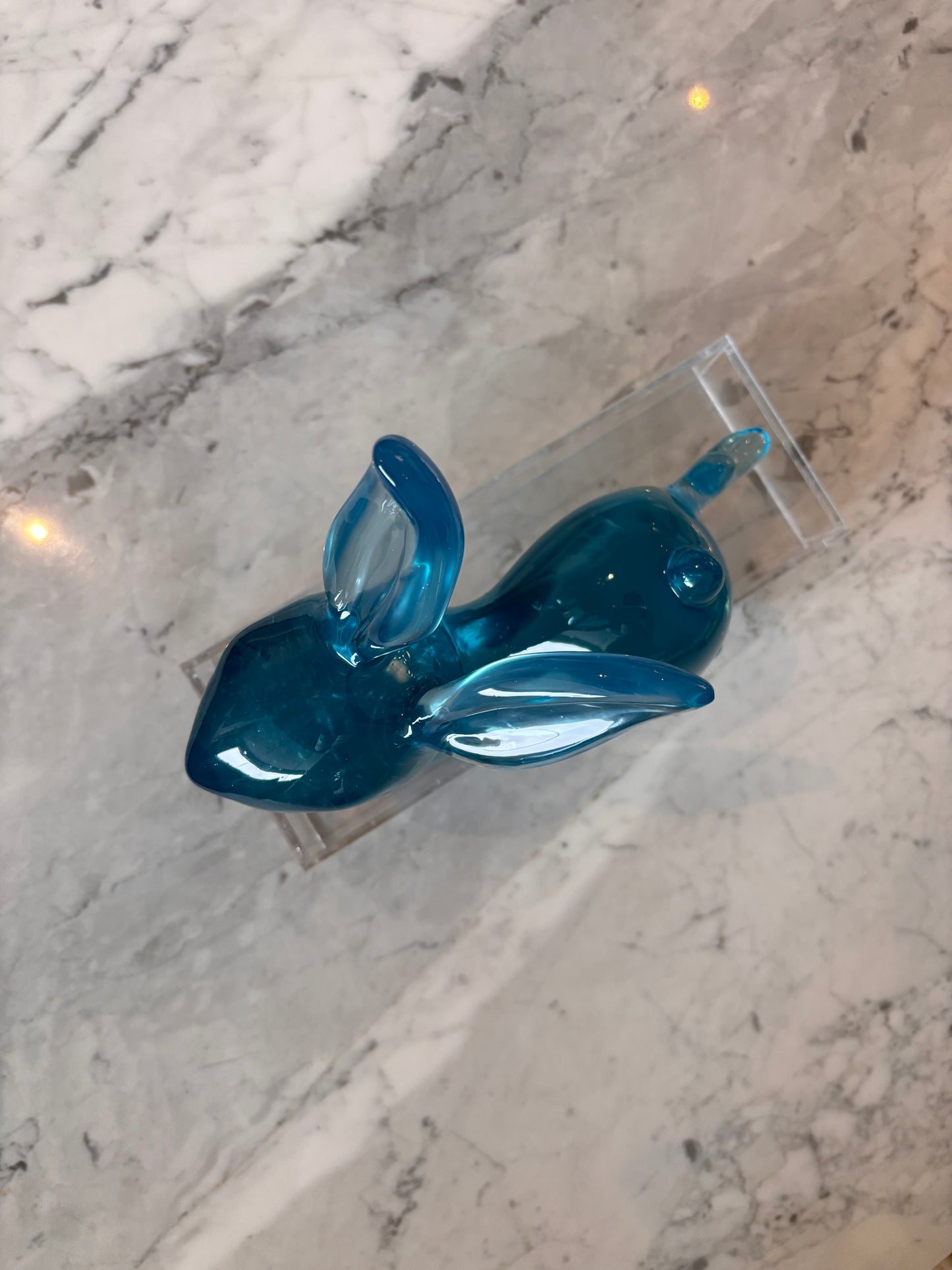 CONEJA LILA - RESINA TURQUESA